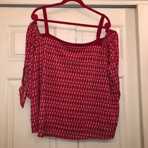 Cato Off-shoulder Tunic